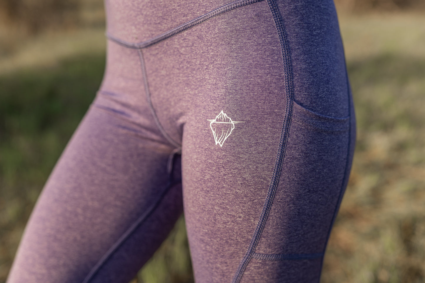 Women's Leggings With Pockets Marble Purple-1
