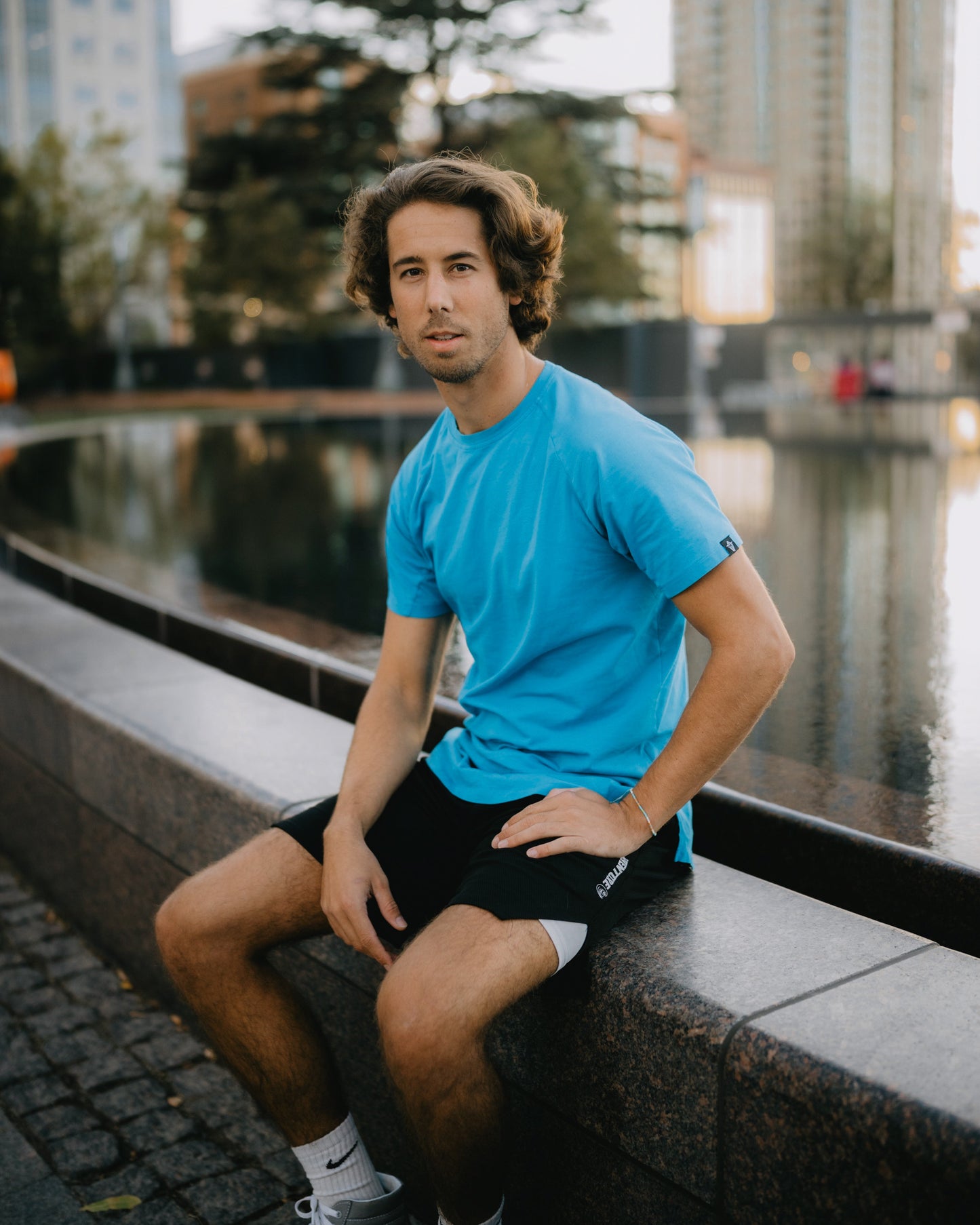 Men's Fitted Short Sleeve Performance T-Shirt-2